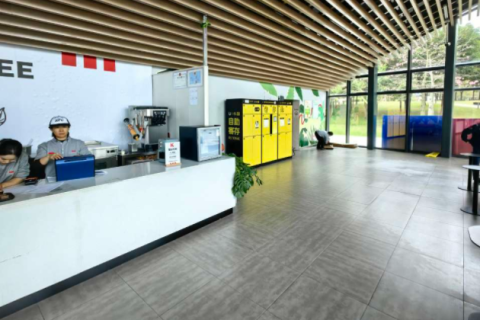 小铁智能寄存柜助力光明虹桥公园，提升市民休闲体验