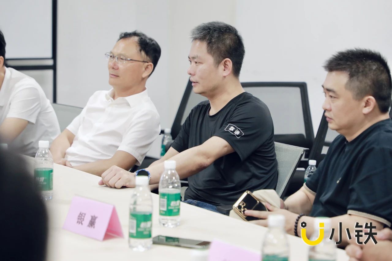 华东交通大学赣州校友会莅临小铁科技集团参观交流，共探校友合作新机遇