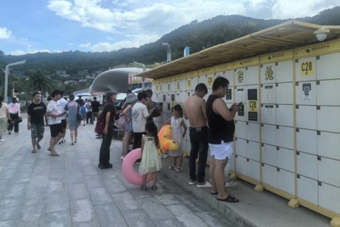 小铁共享储物柜案例—大梅沙景区寄存+赚取营收两不误