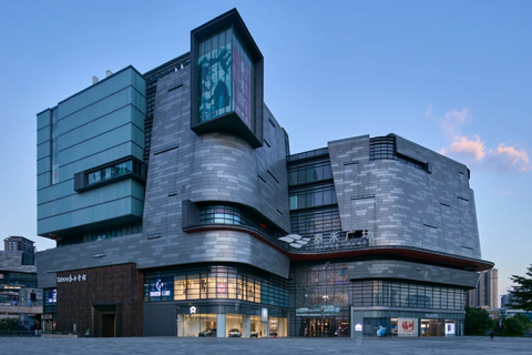 小铁寄存柜入驻福州东二环泰禾广场，轻松逛吃无负担