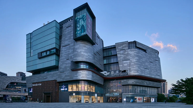 小铁寄存柜入驻福州东二环泰禾广场，轻松逛吃无负担