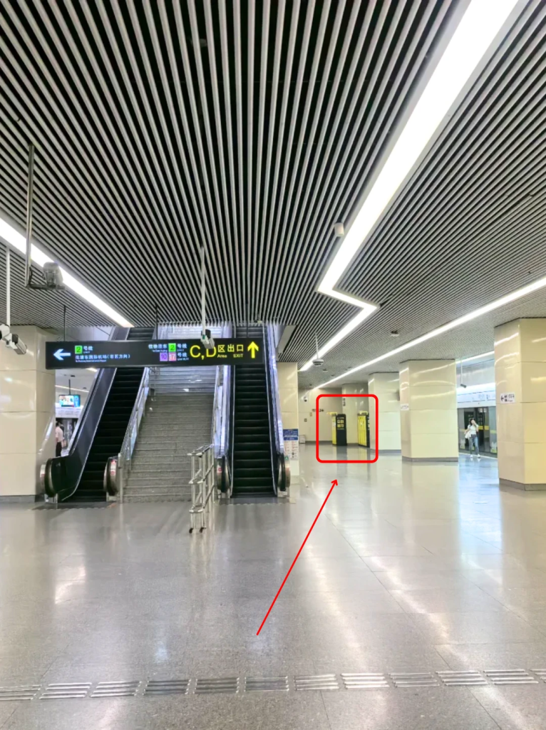 上海地铁虹桥站自助寄存服务指南